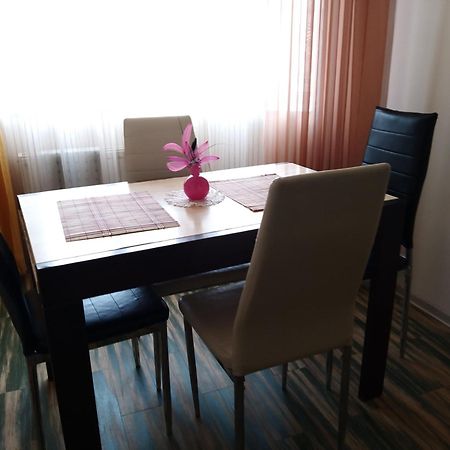 Новобудова Центр Apartment Lutsk Room photo
