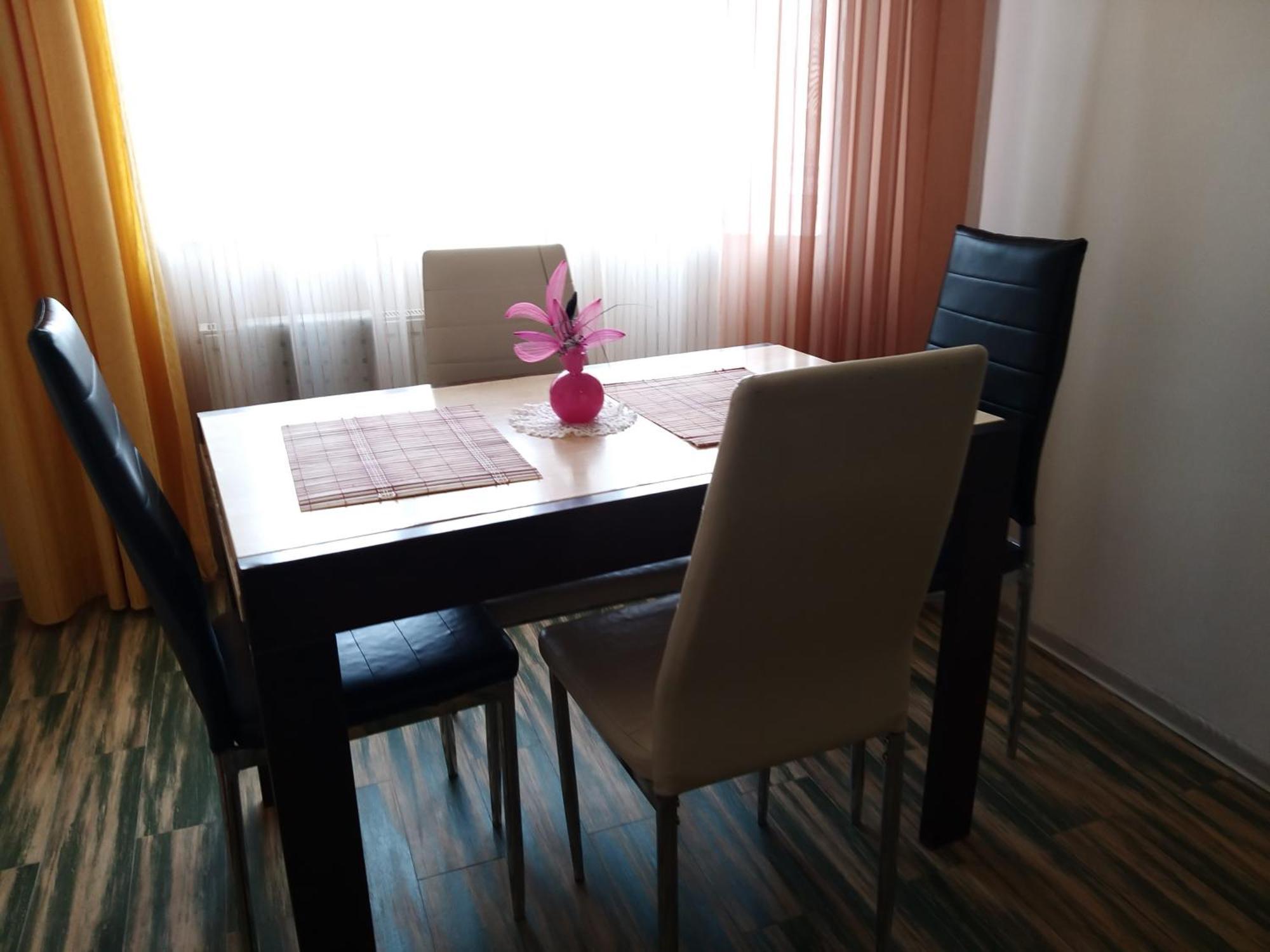 Новобудова Центр Apartment Lutsk Room photo